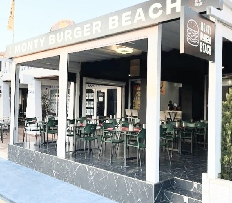 monty-burger-beach-la-manga