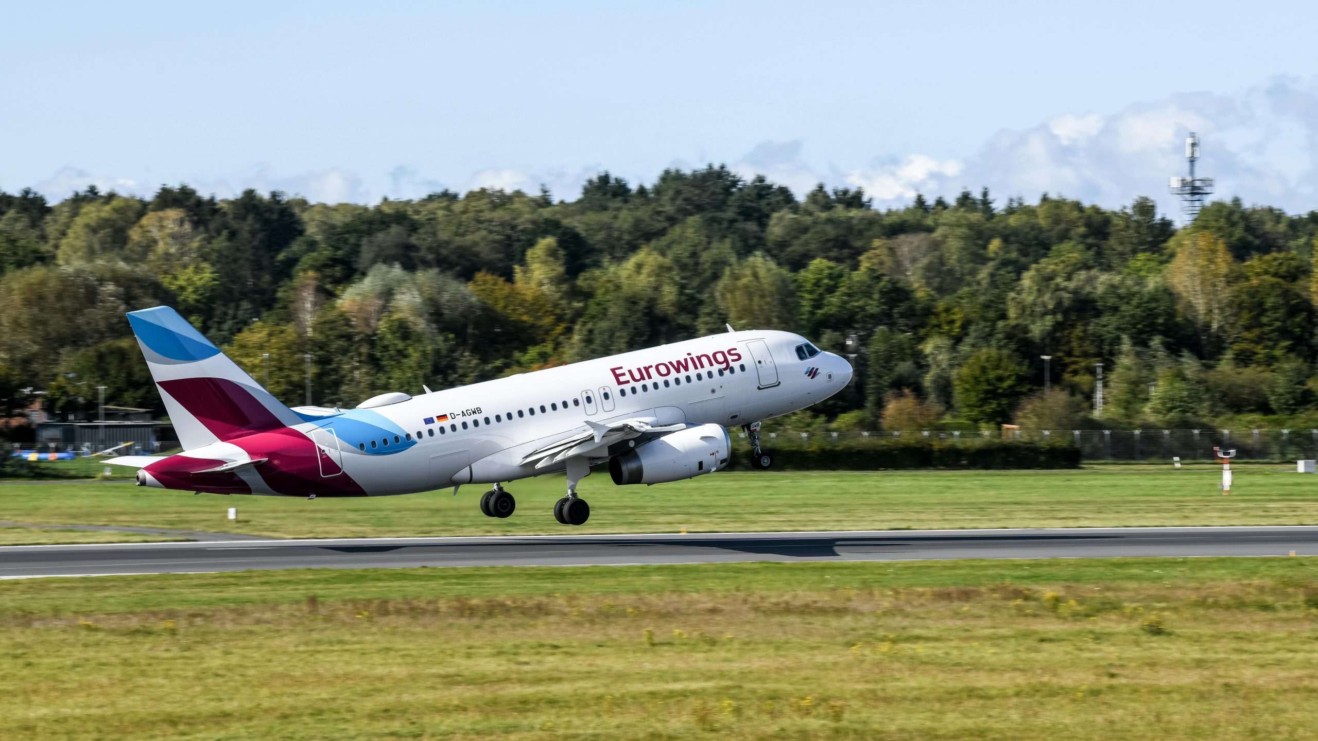 como-contactar-con-eurowings