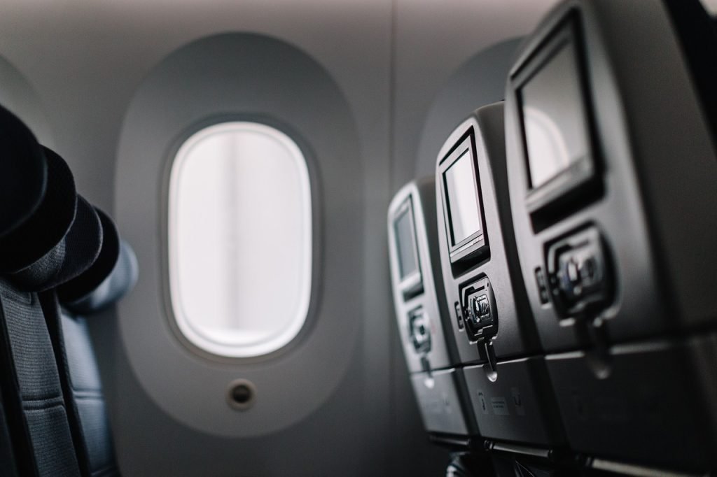 Cómo-Contactar-con-Blue-Air