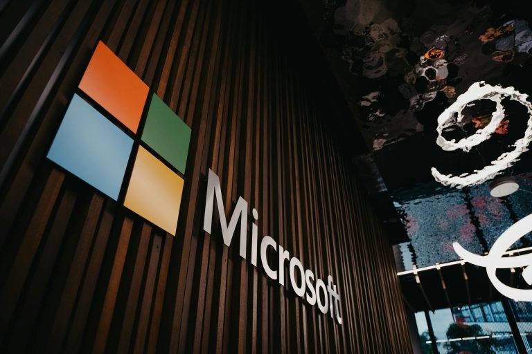 Cómo Contactar con Microsoft España 2025 Atención al Cliente