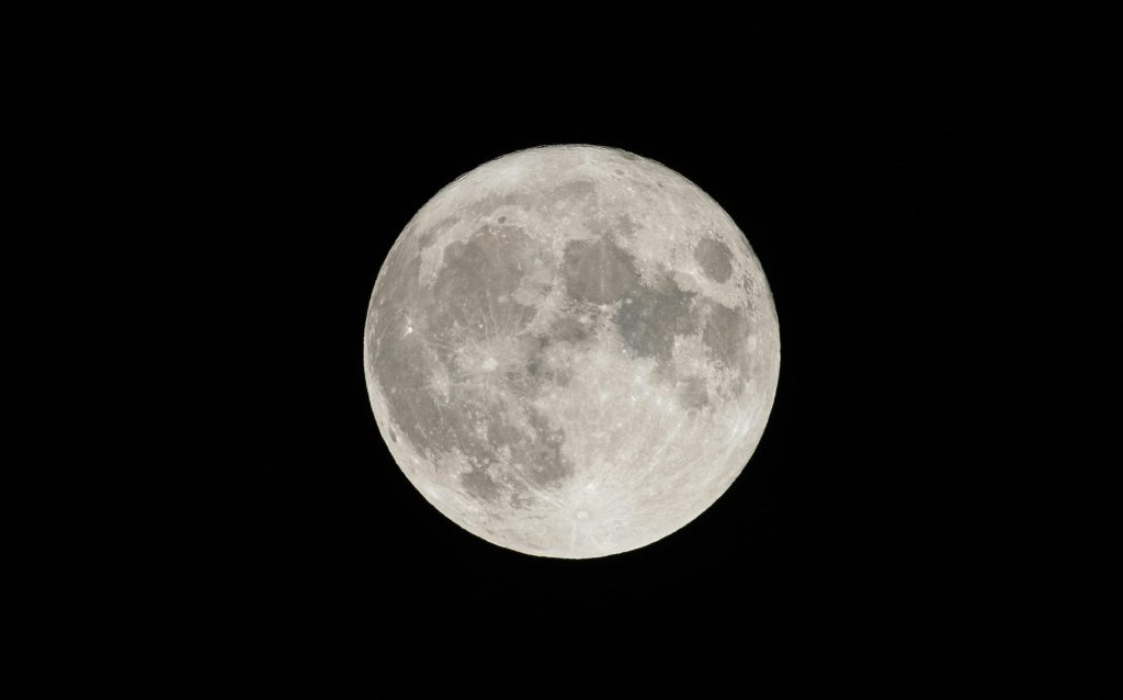 cuando-es-la-proxima-luna-llena-en-espana